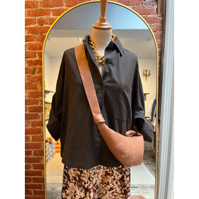 Cross body big napa tan