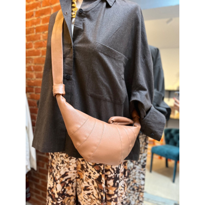 Cross body big napa tan