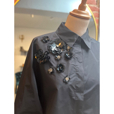 Blouse with sequins black