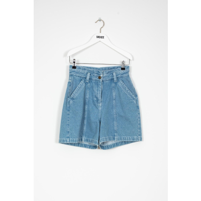 short siesta light denim 