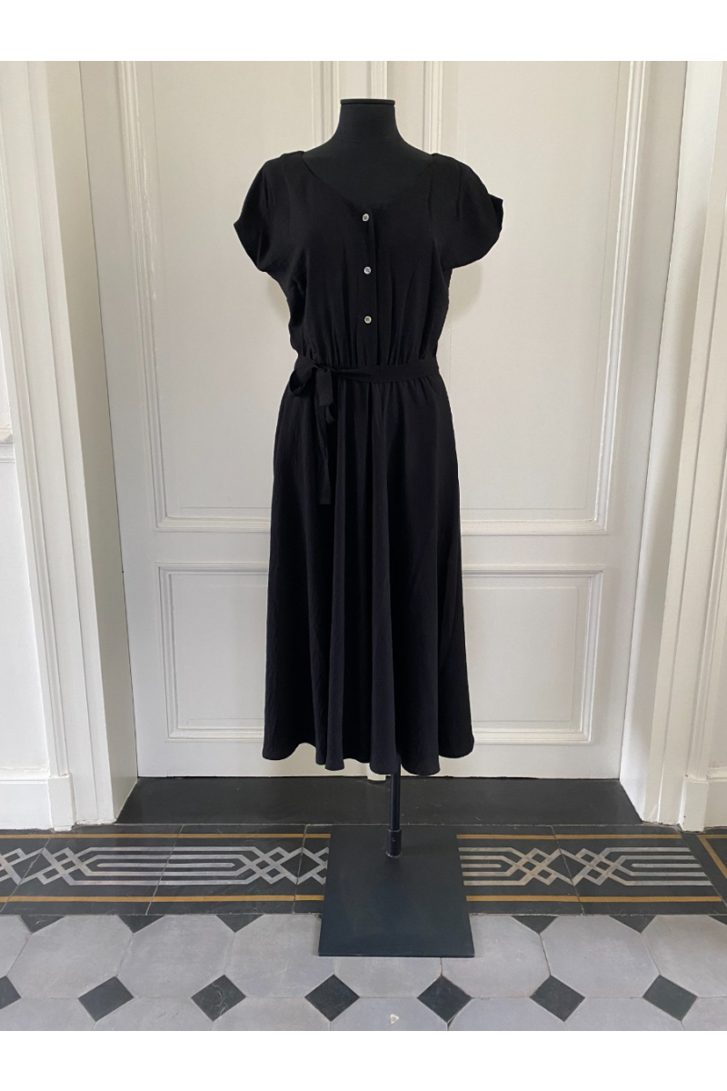 shop nu jurk donna zwart van magdalena bij ik koop Belgisch conceptstore 'les belges', ruimste aanbod van Belgische damesmode en kindermode