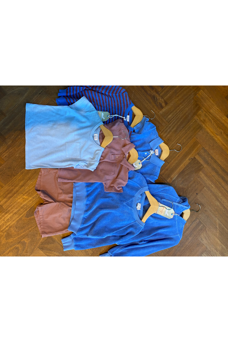 shop nu t-shirt pilgrim barista blauw van morley bij ik koop Belgisch conceptstore 'les belges', ruimste aanbod van Belgische kindermode