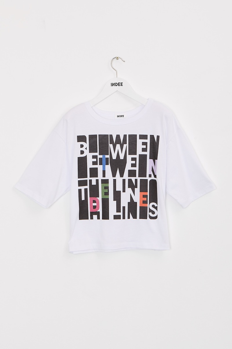 shop nu t-shirt king between wit van indee bij ik koop Belgisch conceptstore 'les belges', ruimste aanbod van Belgische damesmode en kindermode