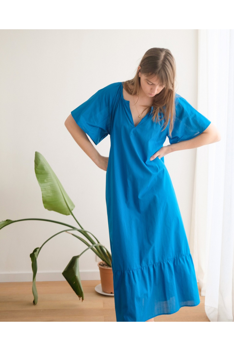 shop nu jurk maite hyper blue pluto bij ik koop Belgisch conceptstore 'les belges', ruimste aanbod van beste Belgische ontwerpers