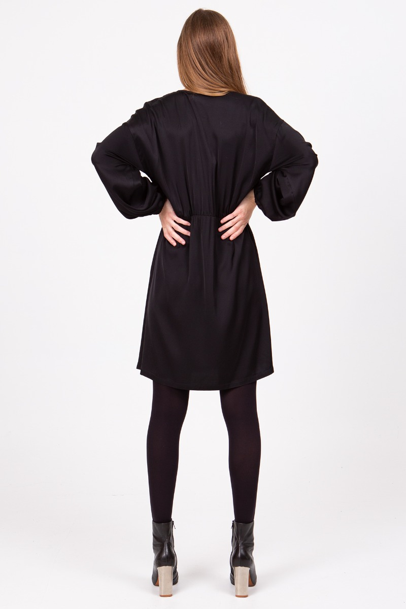 shop nu jurk alix jet black van nathalie vleeschouwer bij ik koop Belgisch conceptstore 'les belges', ruimste aanbod van Belgische damesmode en kindermode