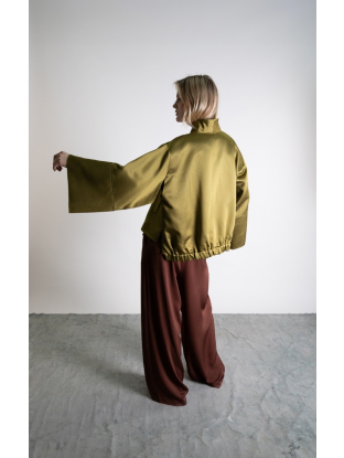 Blouson vert à manches larges