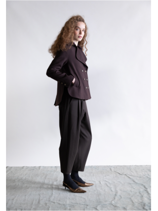 Pantalon court à pli à la taille