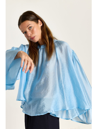 Iza Light Blue