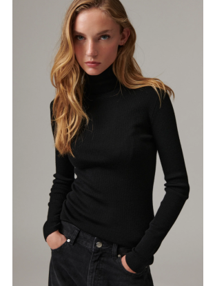 Roll neck Sierra Black