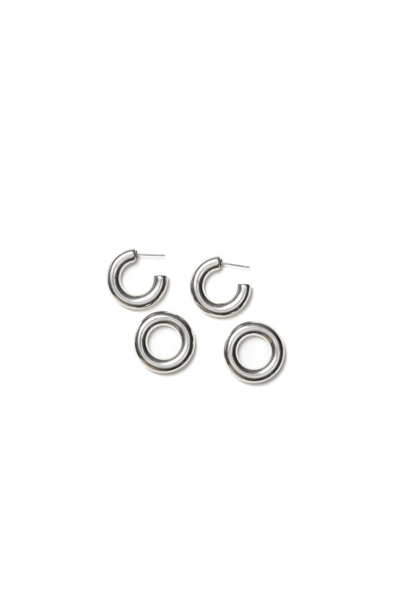 oorbel arc earpost silver van laurence delvallez