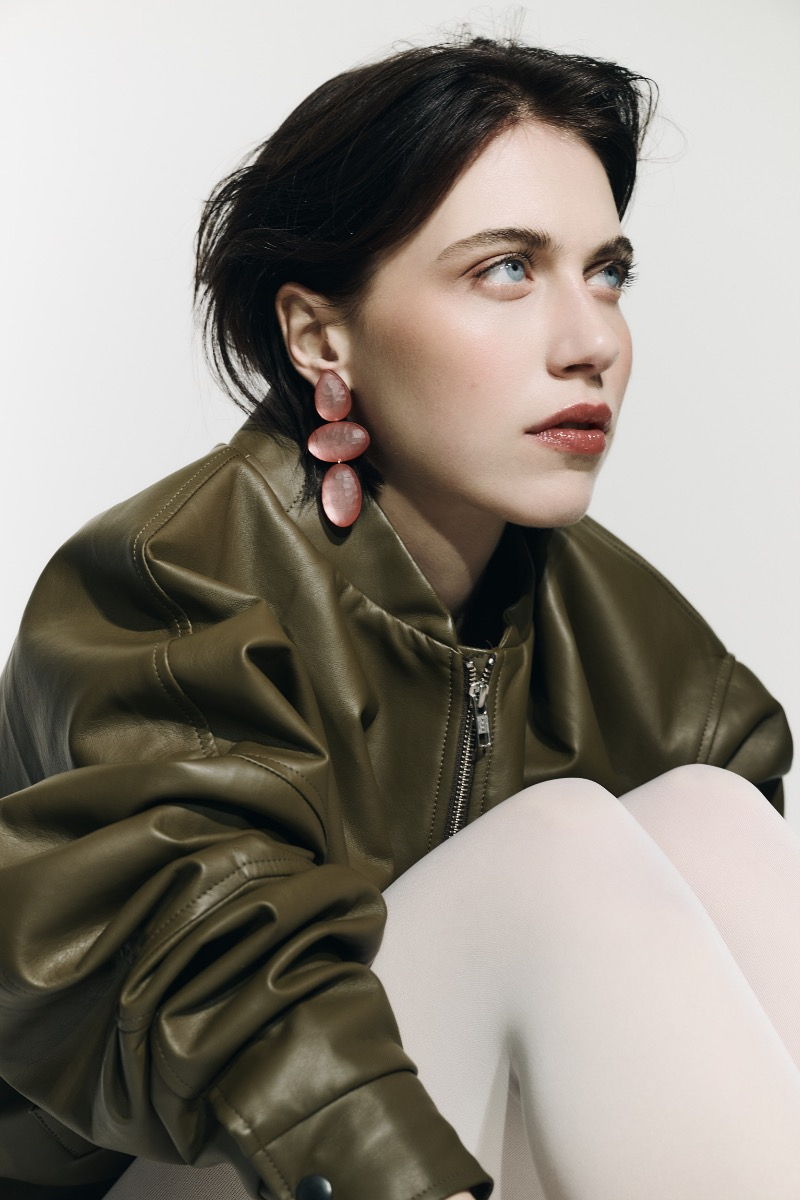 oorbel matte earpost blush van laurence delvallez