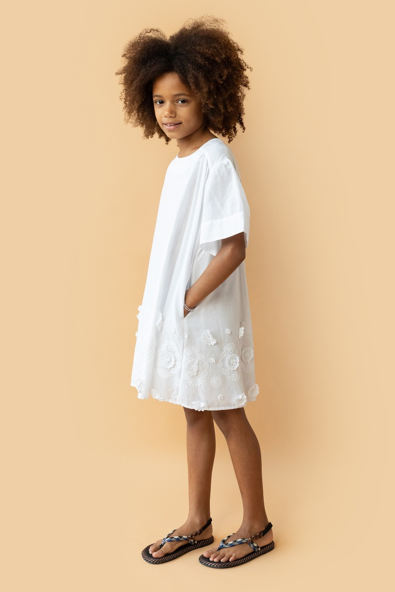 shop nu jurk shanti b hemla white van simple kids bij ik koop Belgisch conceptstore 'les belges', ruimste aanbod van Belgische kindermode