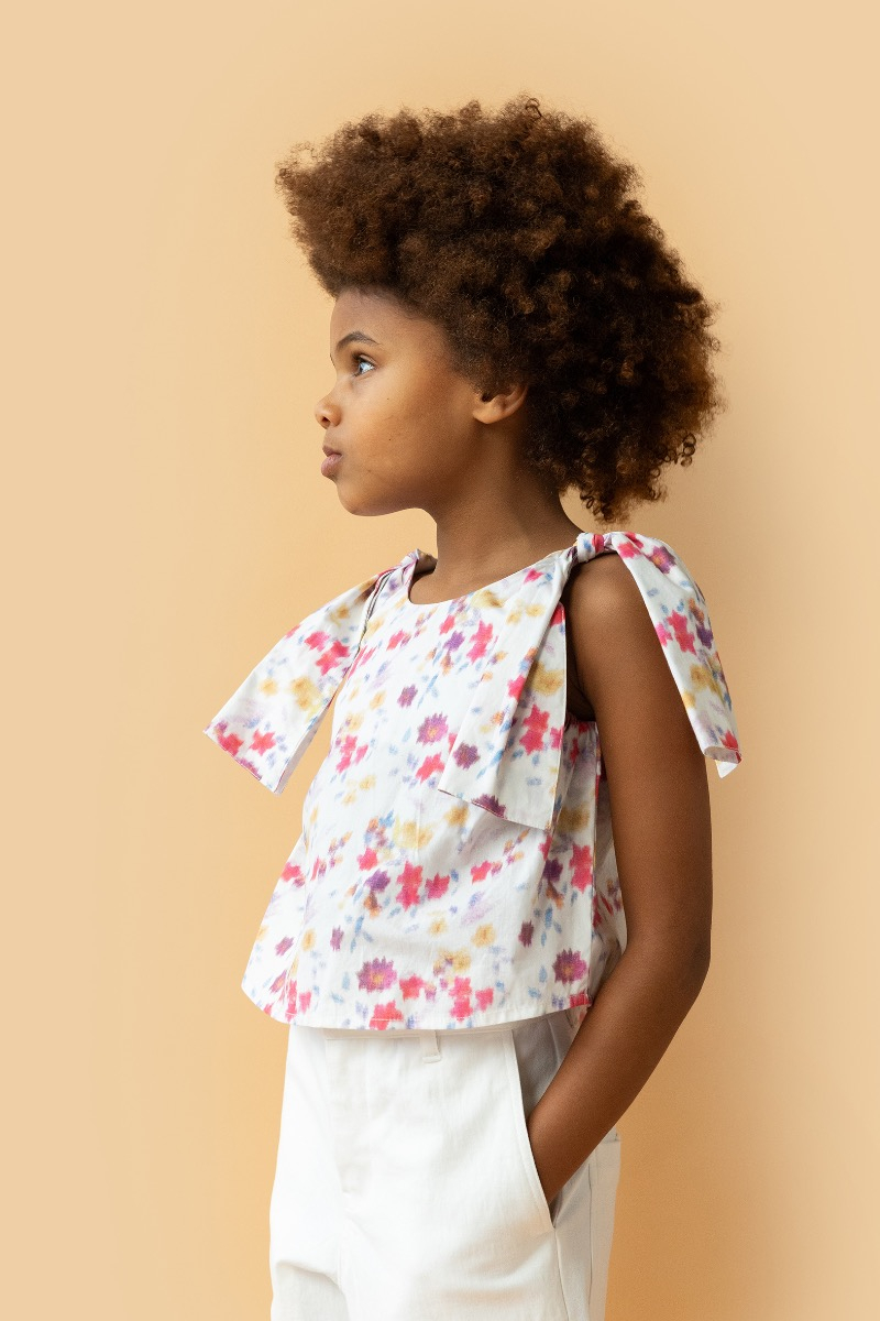 shop nu t-shirt curl molo ecru van simple kids bij ik koop Belgisch conceptstore 'les belges', ruimste aanbod van Belgische kindermode