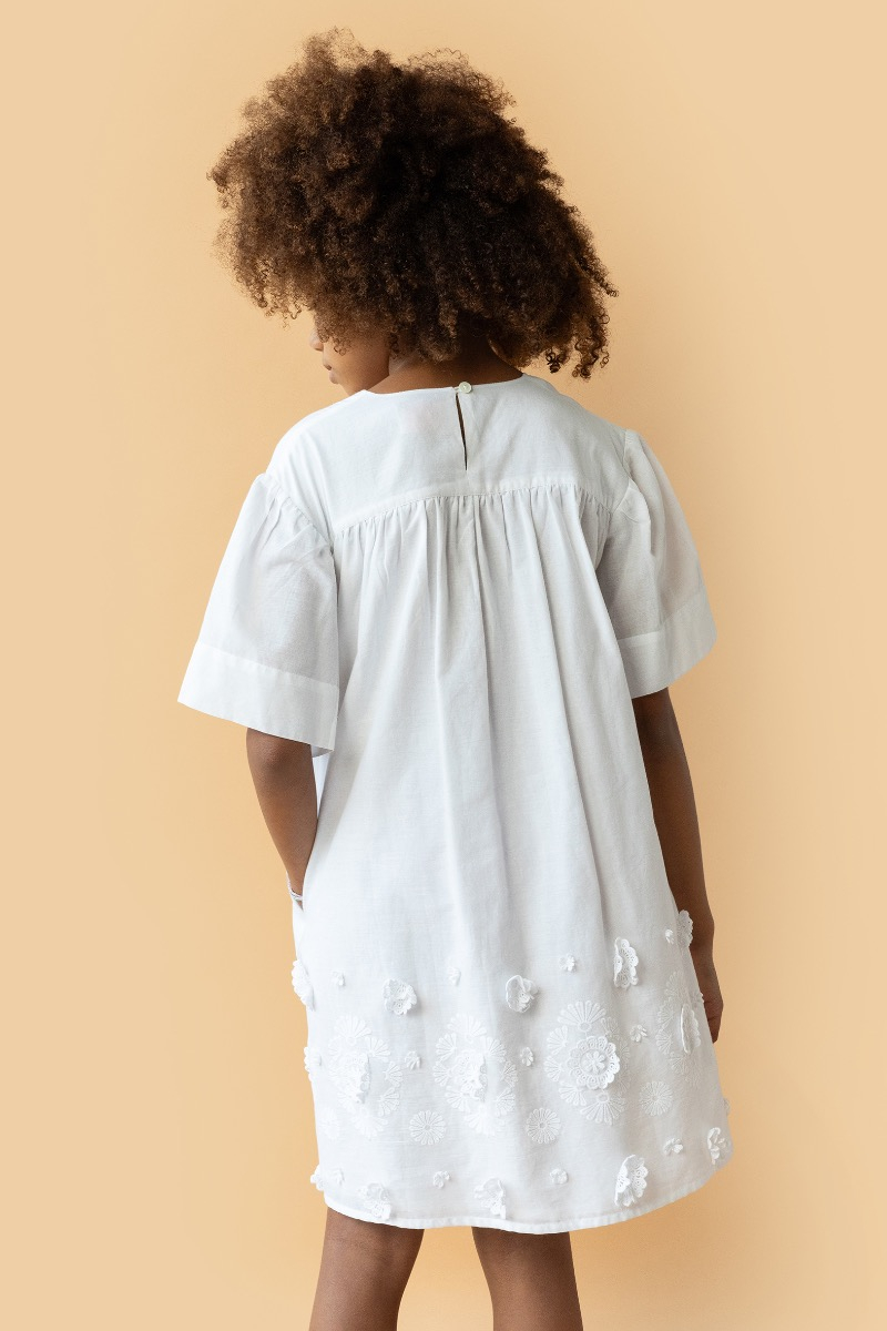 shop nu jurk shanti b hemla white van simple kids bij ik koop Belgisch conceptstore 'les belges', ruimste aanbod van Belgische kindermode