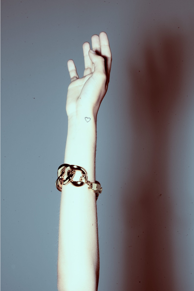 armband please gold van laurence delvallez