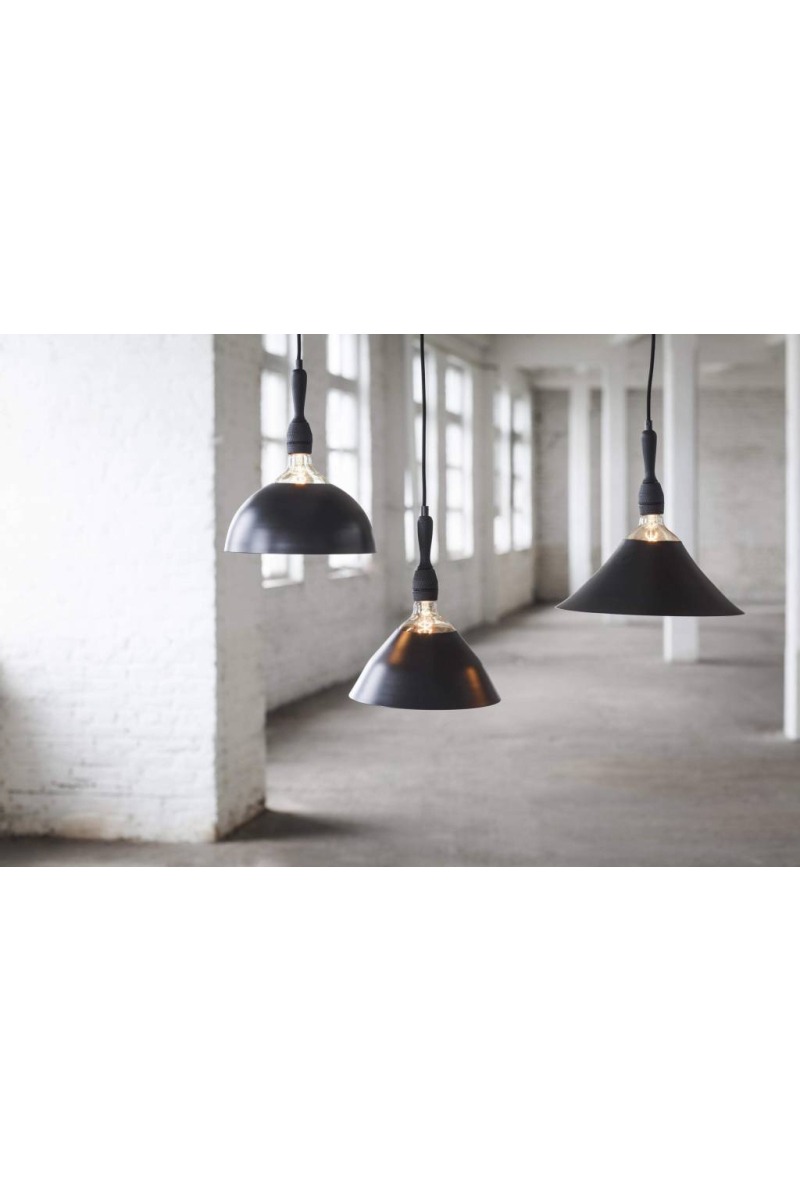 serax hanglamp conisch zwart van studio simple bij ik koop belgisch conceptstore les belges. Best belgian brands voor interior, interieur, lighting, verlichting.