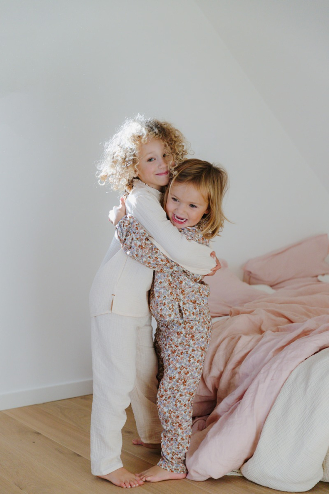 shop nu pyjama gisele print multicolor fleurs van alice et maman bij ik koop Belgisch conceptstore 'les belges', ruimste aanbod van Belgische damesmode en kindermode
