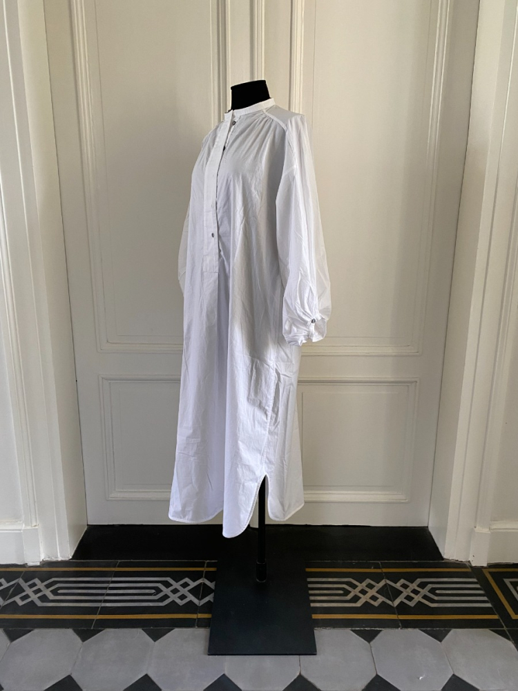 robe milan white 