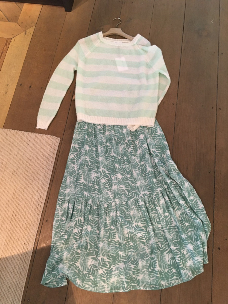 skirt live soft green Scapa