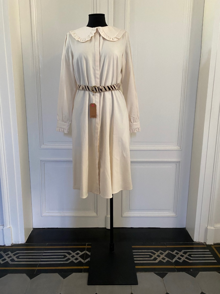 shop nu jurk fergie off white van scapa bij ik koop Belgisch conceptstore 'les belges', ruimste aanbod van Belgische damesmode