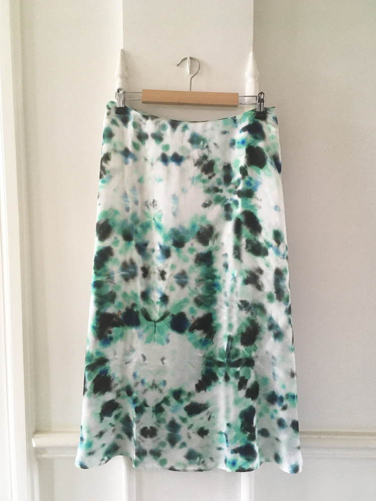 skirt monti green just in case