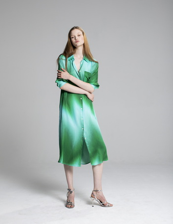 shop nu jurk miller green van just in case bij ik koop Belgisch conceptstore 'les belges', ruimste aanbod van Belgische damesmode en kindermode