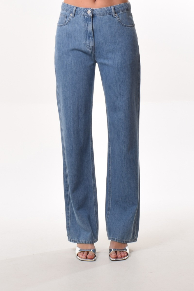 shop nu broek oslo jeans van just in case bij ik koop Belgisch conceptstore 'les belges', ruimste aanbod van Belgische damesmode en kindermode