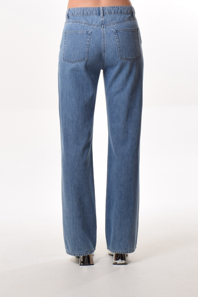 shop nu broek oslo jeans van just in case bij ik koop Belgisch conceptstore 'les belges', ruimste aanbod van Belgische damesmode en kindermode