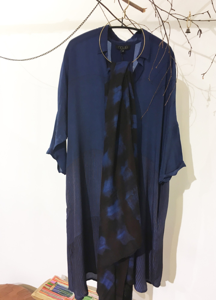 scarf check electric blue/charcoal nous